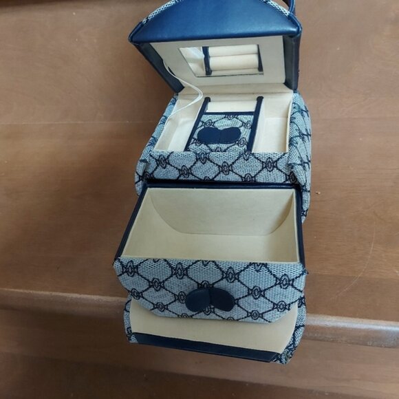 Travel Jewelry box bag carrier - Picture 9 of 9